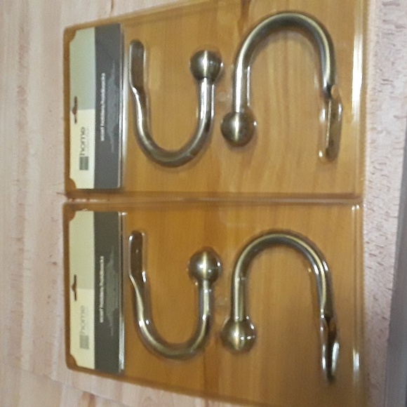 3 Sets JC Penny Home Collection  Antique Gold Scarf Holder/Curtain Holdb… - Picture 3 of 7